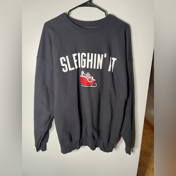 Sleighin it Christmas crewneck sweater size XL - Picture 1 of 3